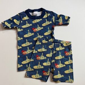 Hanna Andersson Navy and Yellow Kids Pajama Short Sleeve Set